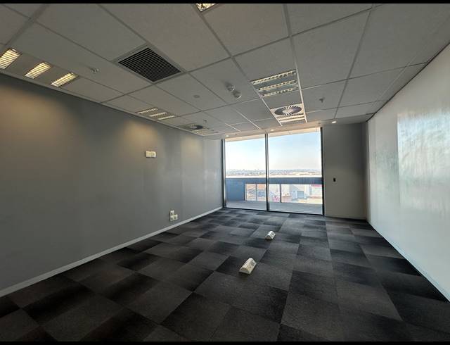 2,095M² OFFICE TO LET IN CENTURION CENTRAL